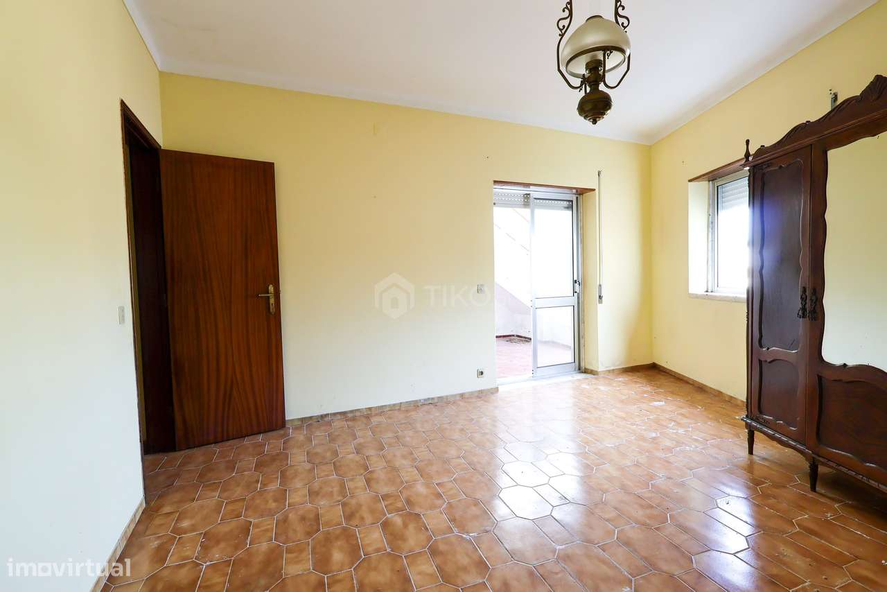 MORADIA T3 COM POTENCIAL PARA 2 HABITAÇÕES | CENTRO DE ALCANENA-8