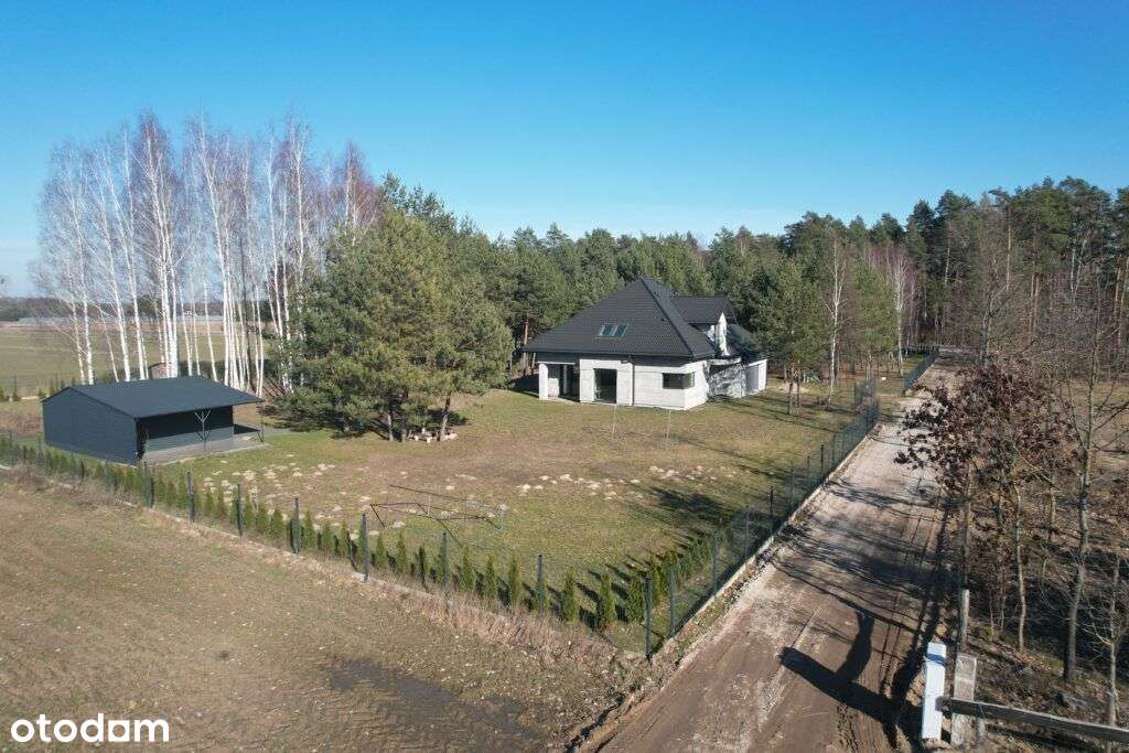 Przestronny budynek mieszkalny na dużej działce w Kudryczach. - Pełny obrazek: 5/17