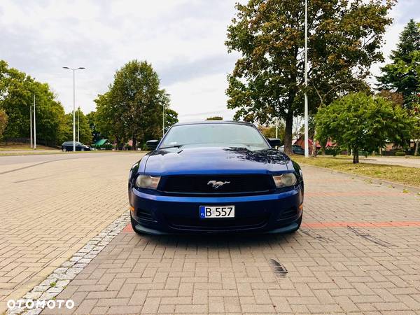 Ford Mustang 3.7 V6 Premium - 2