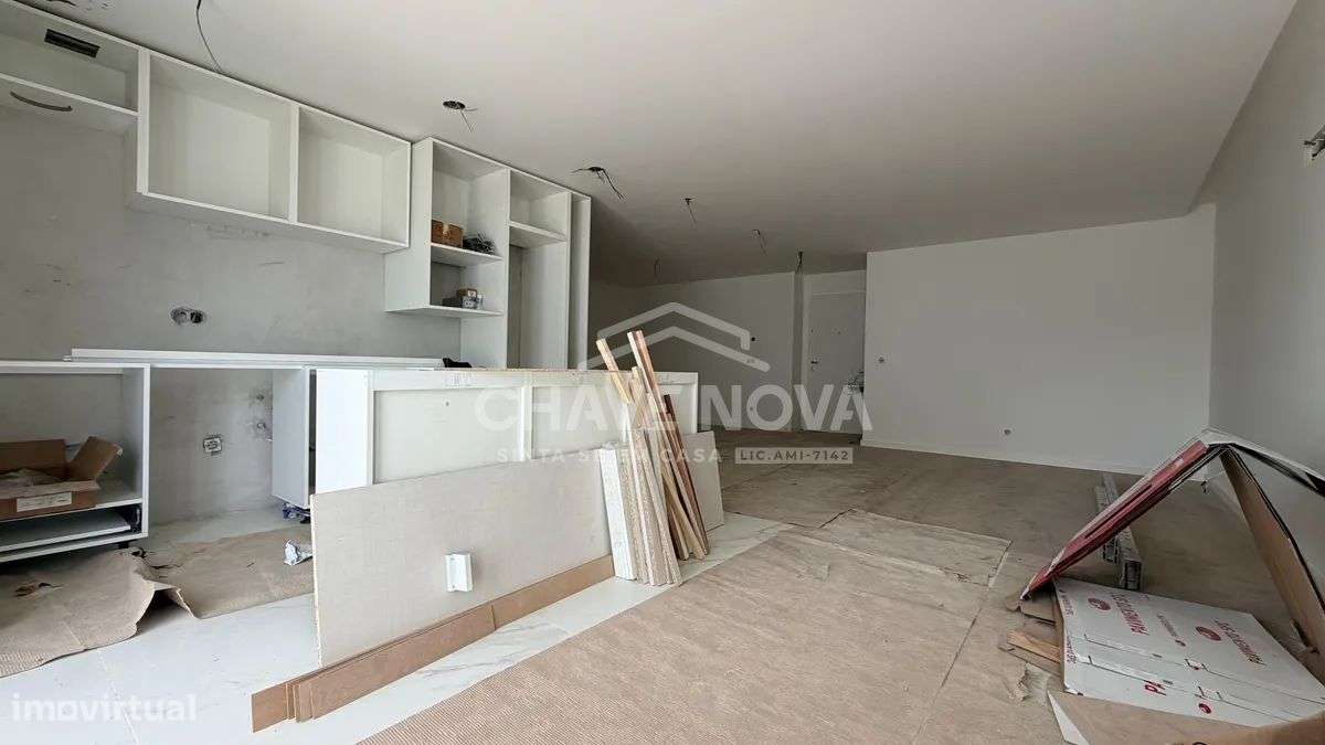 T3 Novo c/ 2 Lugares de Garagem na Maia-17