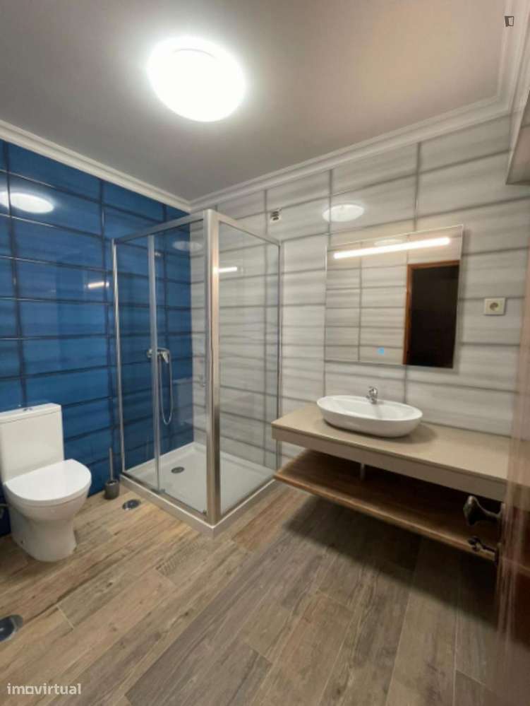 Quarto - localizado em Santarem - Grande imagem: 3/5