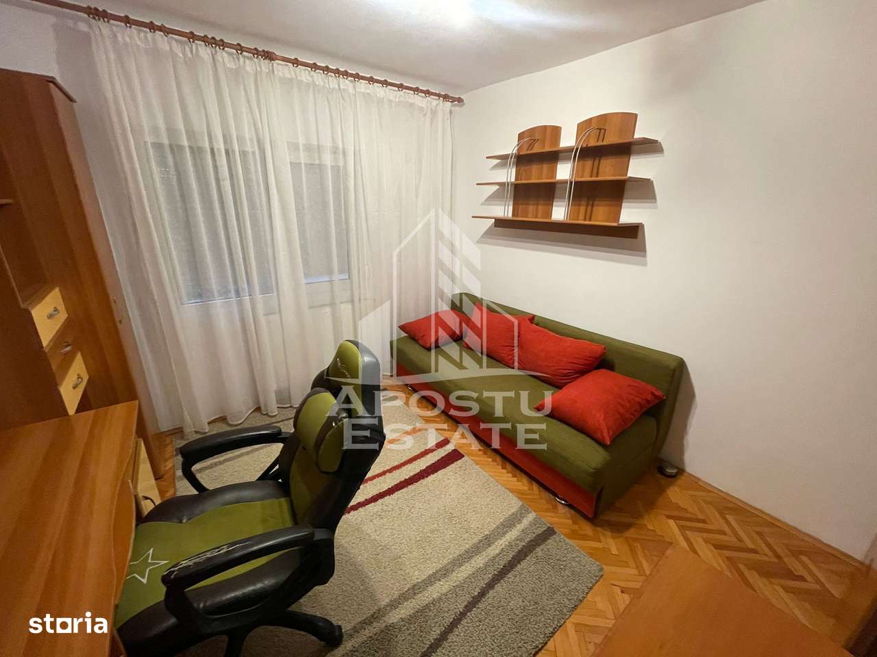 Apartament 3 camere, semidecomandat, zona Kiriac, prima inchiriere. - Imagine principală: 3/9