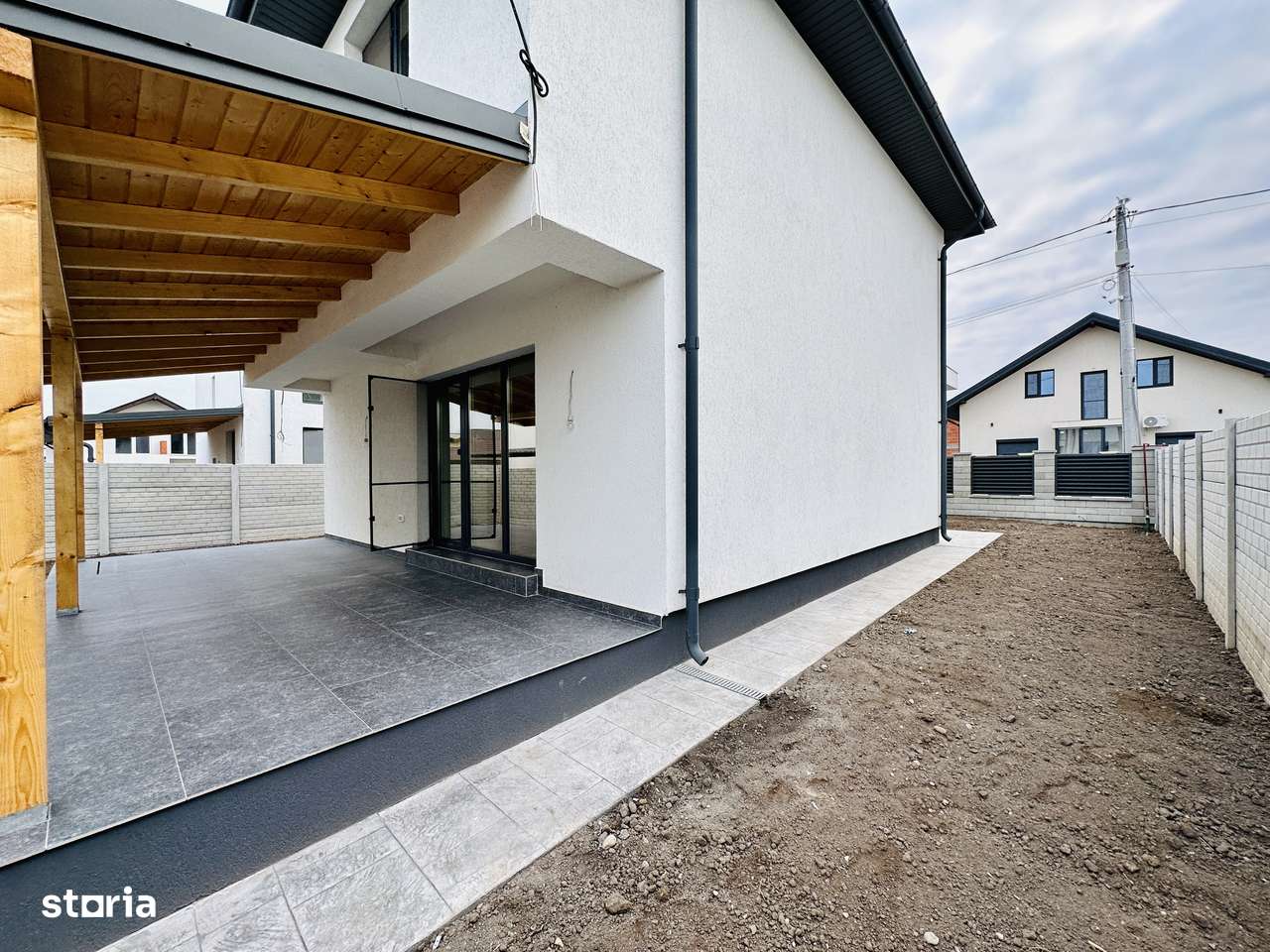 Casa Individuala - 4 Camere 300 mp-  - Comuna Berceni- La 163.900-16
