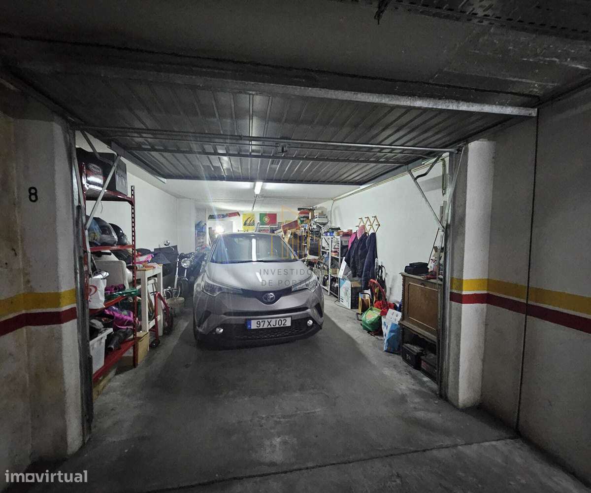 T3 com áreas generosas e excelente localização – Rua Cidade de Belg...-36