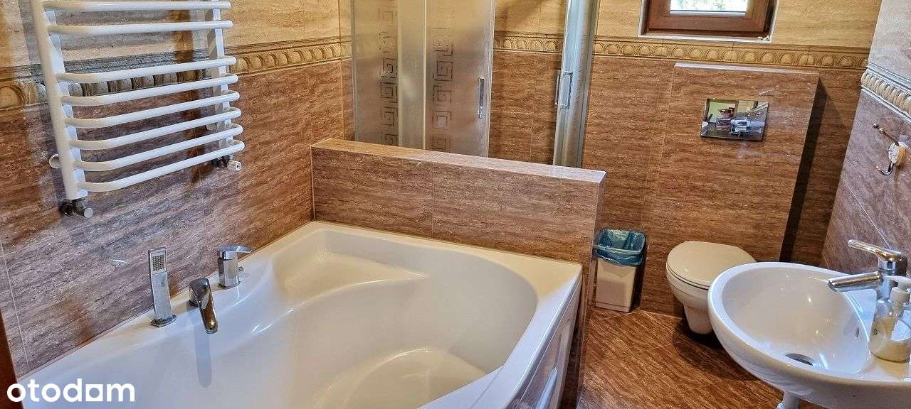 Trzy domy z dala od centrum, blisko plaży!-12