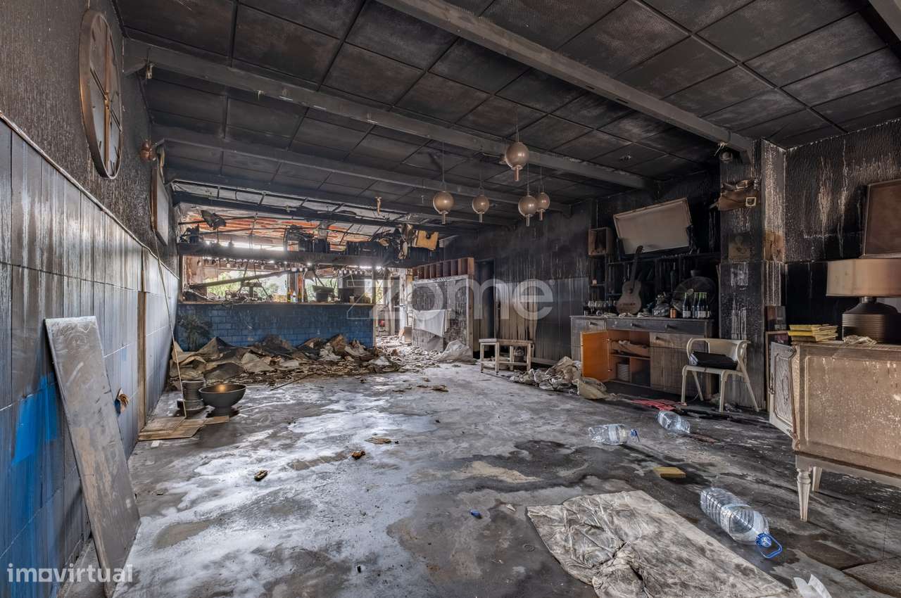 Espaço comercial amplo junto ao Gaia Park, em Vila Nova de Gaia, Po...-13