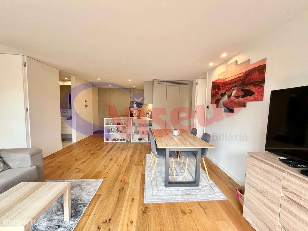 Apartamento T2 Espinho Rua 5-12