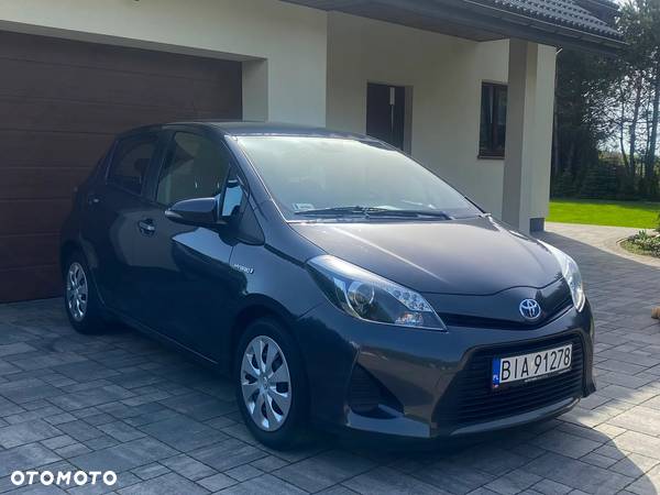 Toyota Yaris - 2