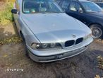 Klapa bagażnika BMW 520D 00R. zderzak,lampy,drzwi,klapa.... - 2