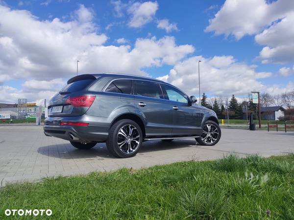 Audi Q7 3.0 TDI DPF Quattro Tiptronic - 9