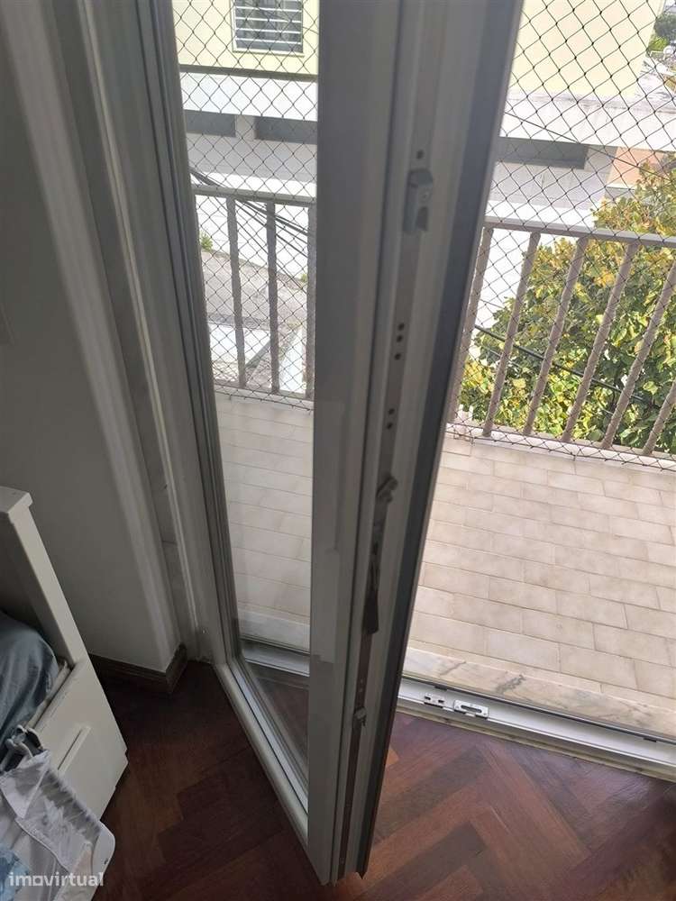 Apartamento T2 Venda em Santa Iria de Azoia, São João da Talha e Bobad-21