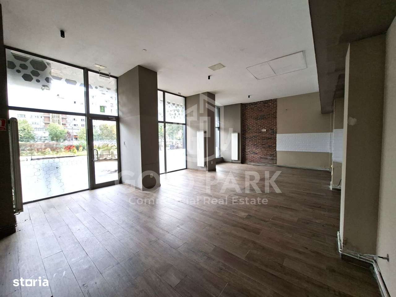 Spatiu Comercial - Marasti - Trafic Intens - Vitrina la Strada - Imagine principală: 3/7