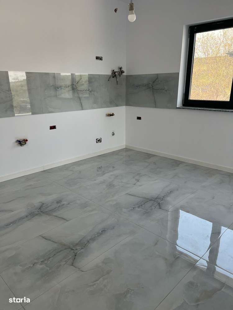 Casa 4 camere, Rediu, 110 mp, cu beci  €209.000 Cod Oferta: 9869-14