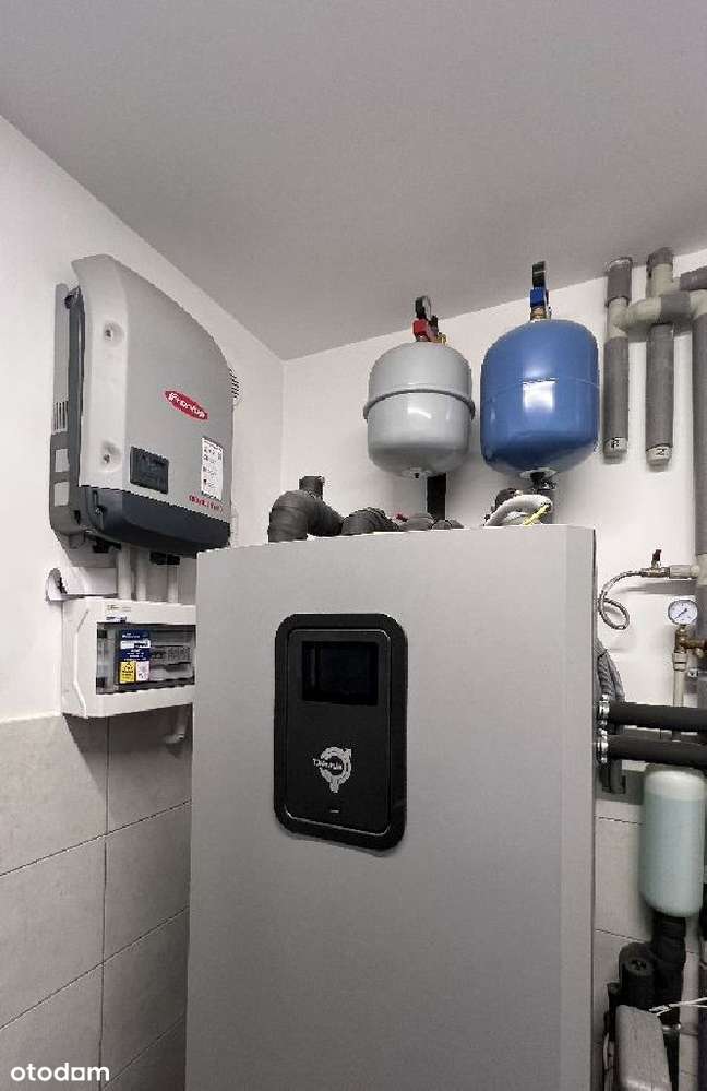 Nowy pięknie położony dom w stanie deweloperskim-8