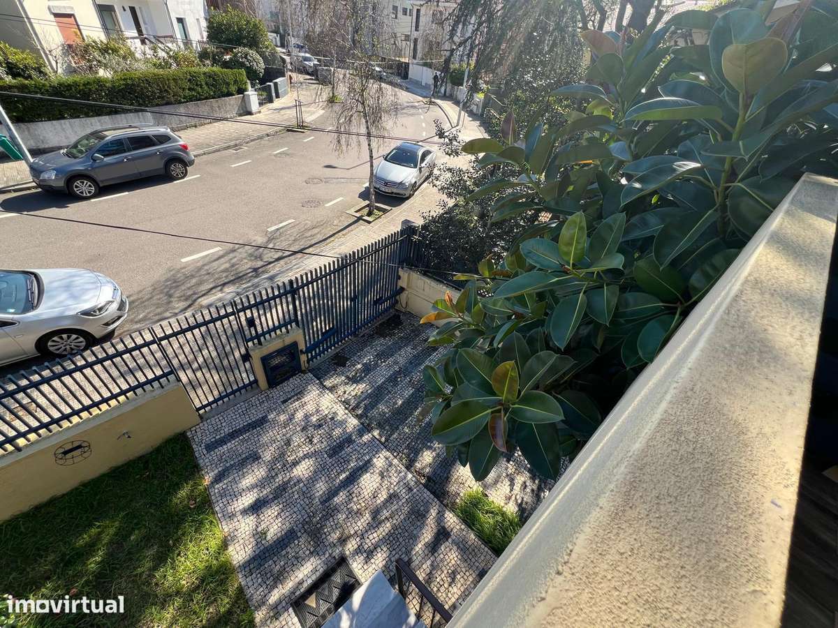 Moradia T4+2  3 Frentes monte dos Burgos-12