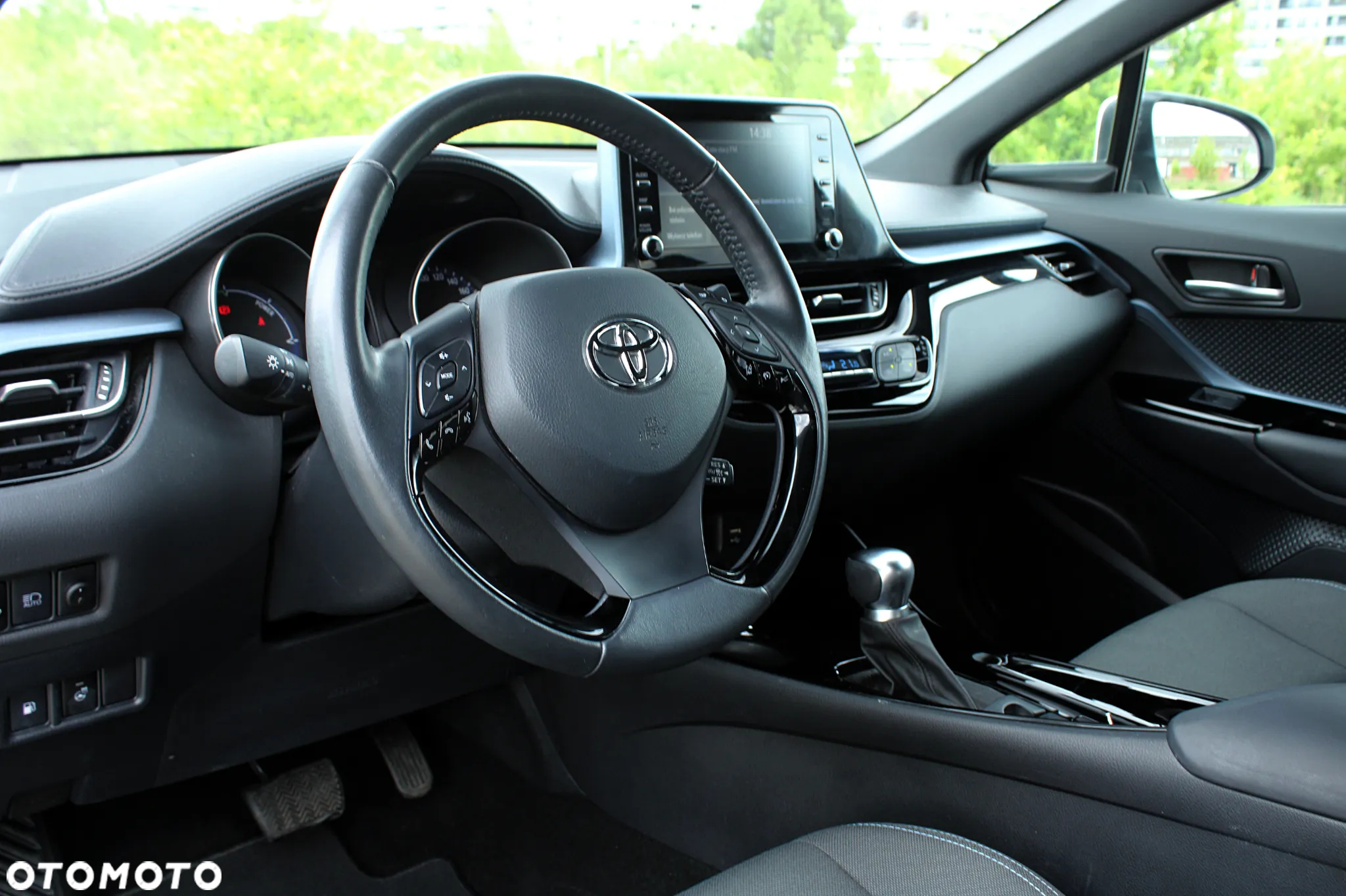 Toyota C-HR 1.8 Hybrid GPF Comfort - 4