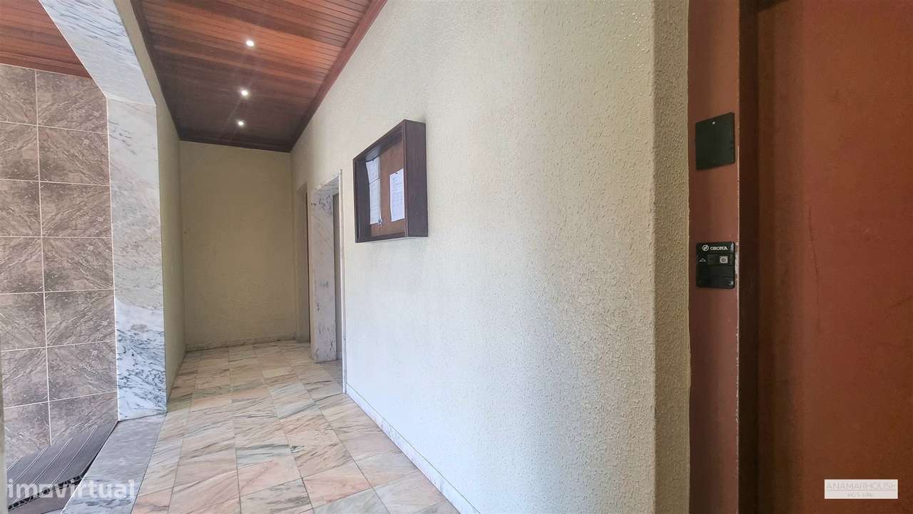 T2 espaçoso, pronto a habitar, com vistas desafogadas na Quinta da Bar-15