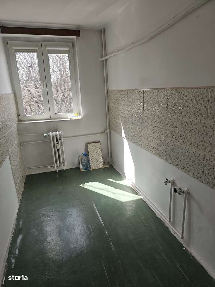 Berceni - strada Emil Racovita nr.27-13