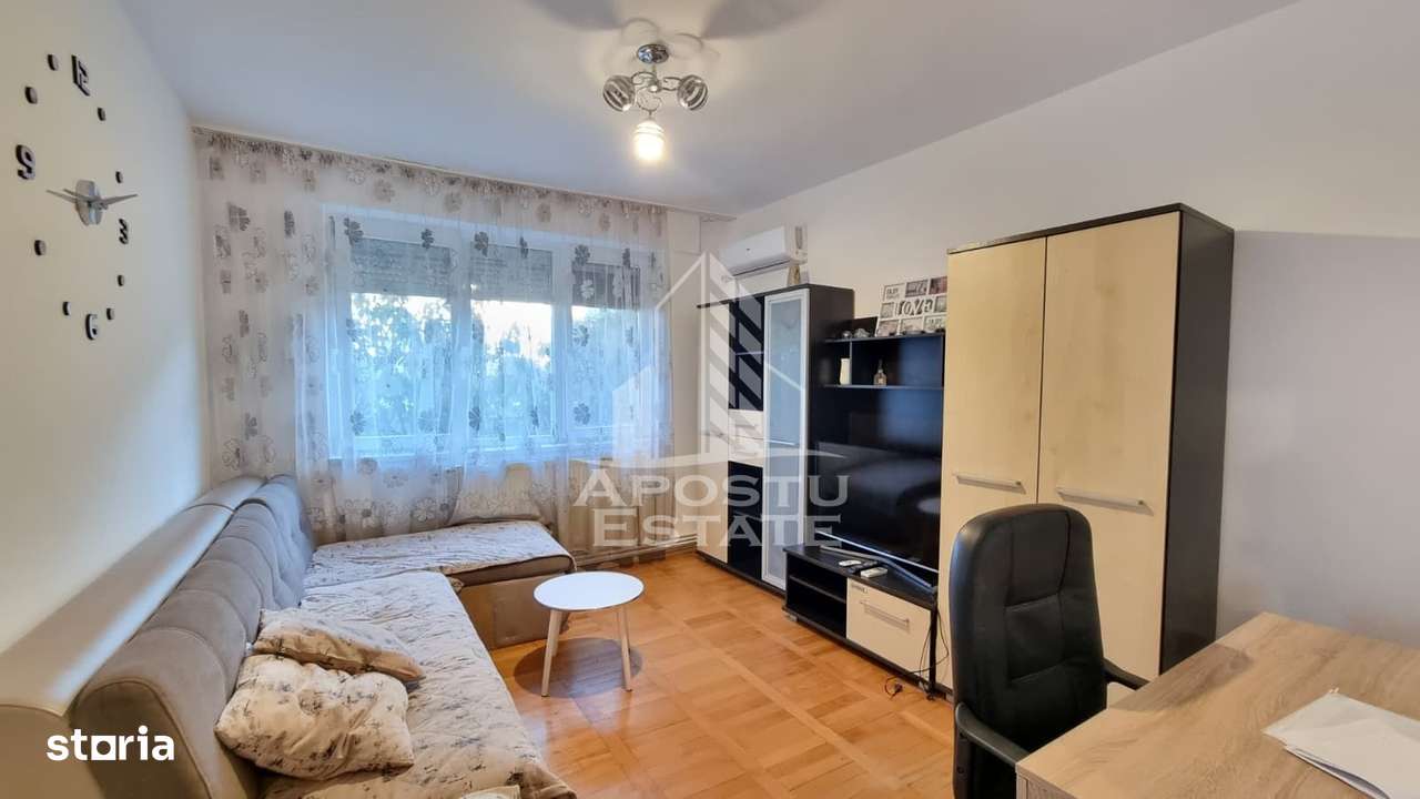 Apartament cu 2 camere, etaj 2, centrala proprie, Calea Lipovei - Imagine principală: 2/7