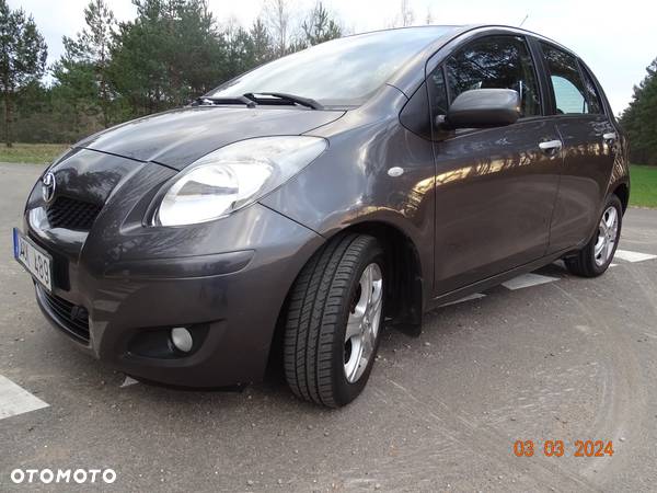 Toyota Yaris 1.33 VVT-i Cool+ - 2