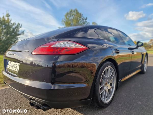 Porsche Panamera - 9