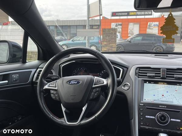 Ford Mondeo 2.0 TDCi ST-Line X PowerShift - 35