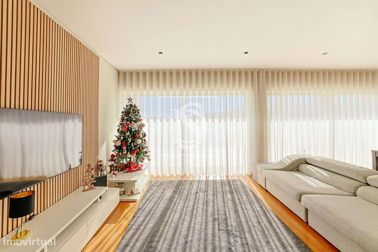 Moradia Isolada com PISCINA, em Tamel (São Verissimo)!-17