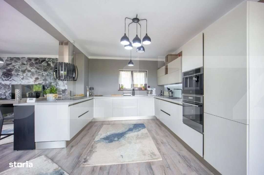 Casa exclusivista in zona Evergreen, Sfantu Gheorghe - Imagine principală: 4/16