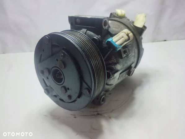 OPEL VECTRA B 1.8 SPRĘŻARKA KLIMY 5ZV16 5622220025 - 2