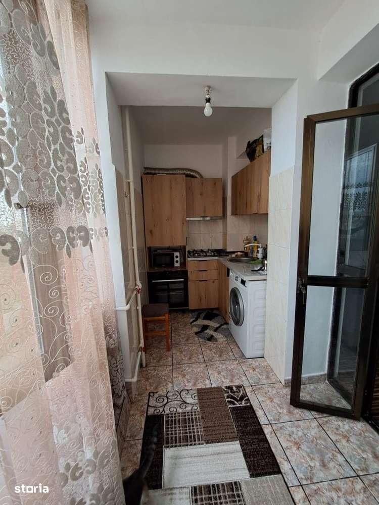 Garsonieră 34 mp | Etaj 1 | Mobilată și utilată | Zona Far – Constanța - Imagine principală: 5/8