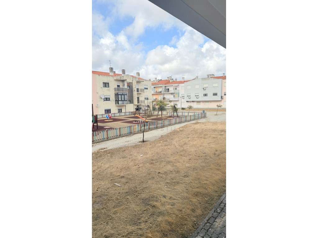Apartamento T2 totalmente remodelado com suite-31