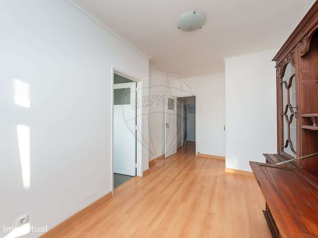 Apartamento T2 remodelado- Penha de França - Grande imagem: 4/18