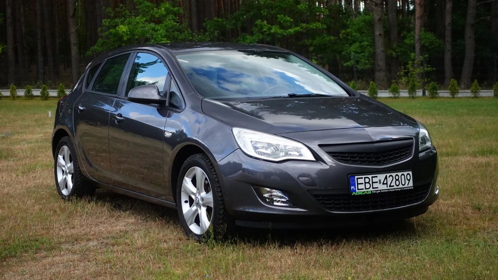 Opel Astra J (2009-2019) 1.6 Cosmo 2012