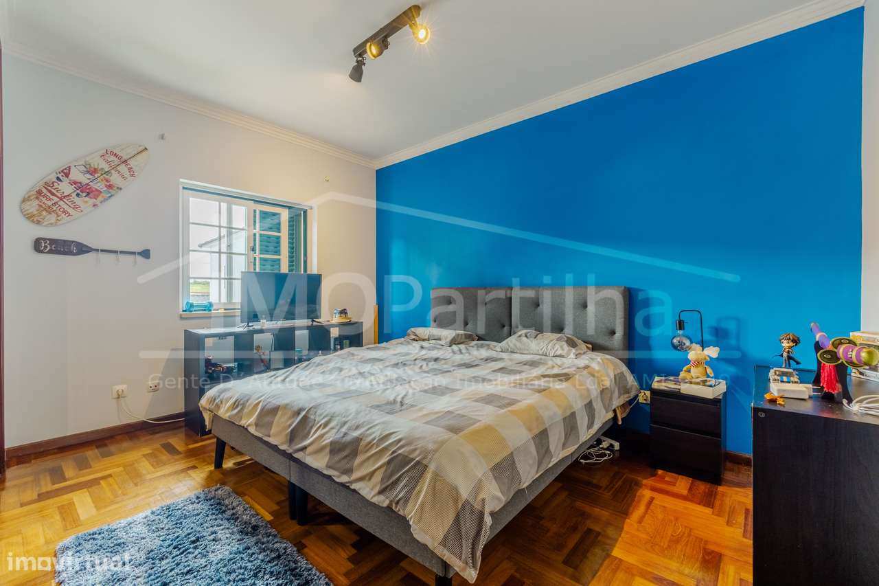 Moradia T5 Isolada com Potencial | 197 m² | São Domingos Rana-22