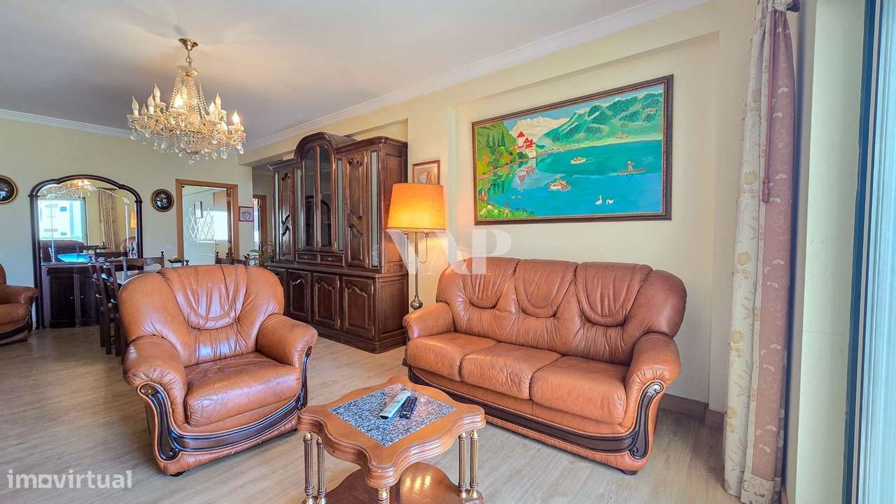 Apartamento T2 no Centro de Quarteira - Grande imagem: 5/21