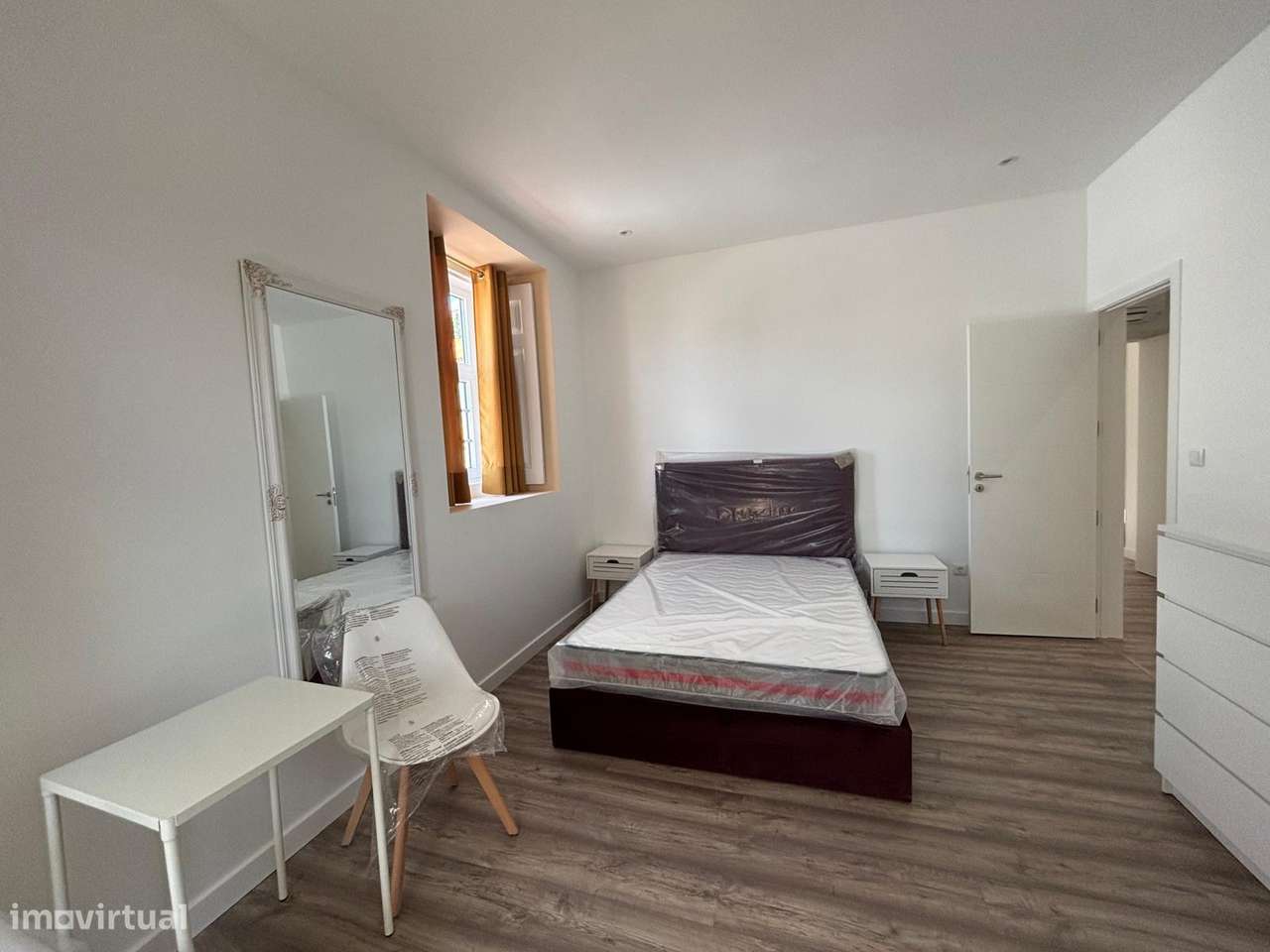 arrendamento T1 topo de gama, no centro histórico - Grande imagem: 3/11