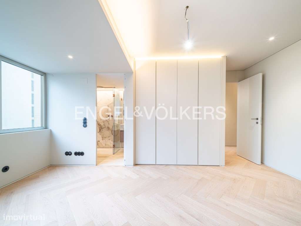 Apartamento T3 Luxo com vista Rio nas Amoreiras-23