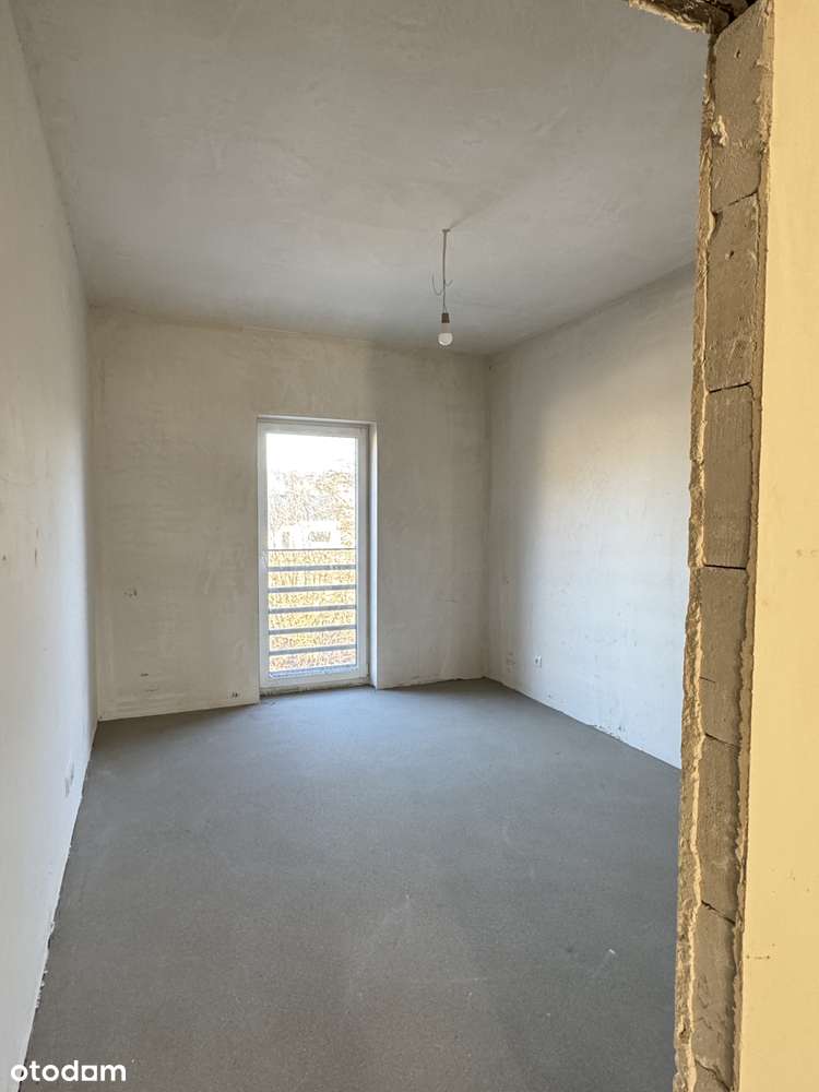 Energooszczędny bliźniak z dużym salonem.-10