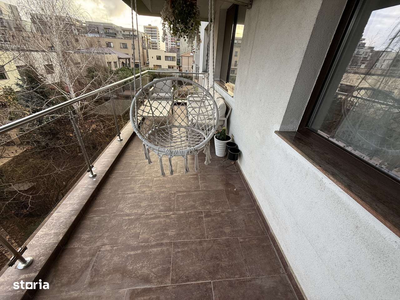 Apartament 3 camere zona Tomis Plus-9