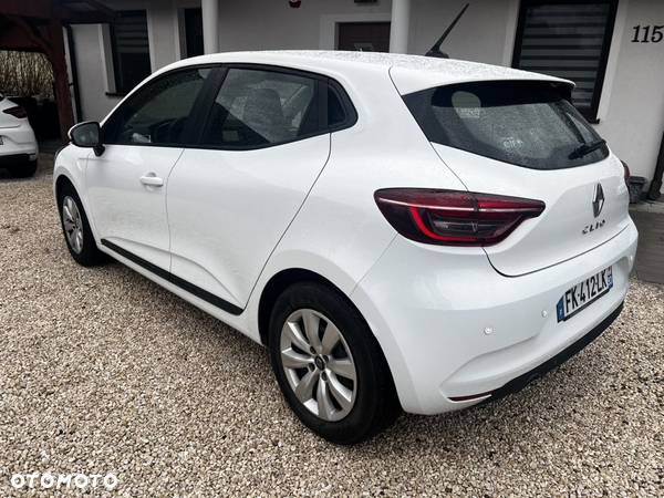 Renault Clio - 6