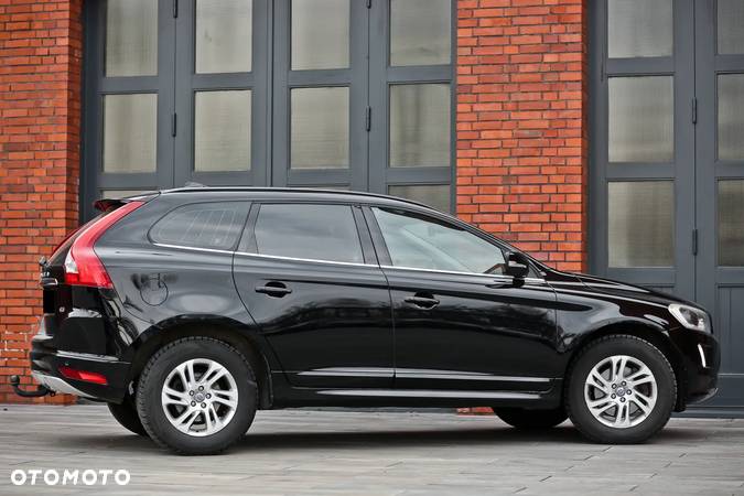 Volvo XC 60 D3 Momentum - 16