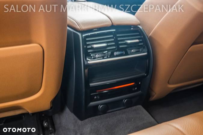 BMW Seria 5 540i M Sport sport - 29