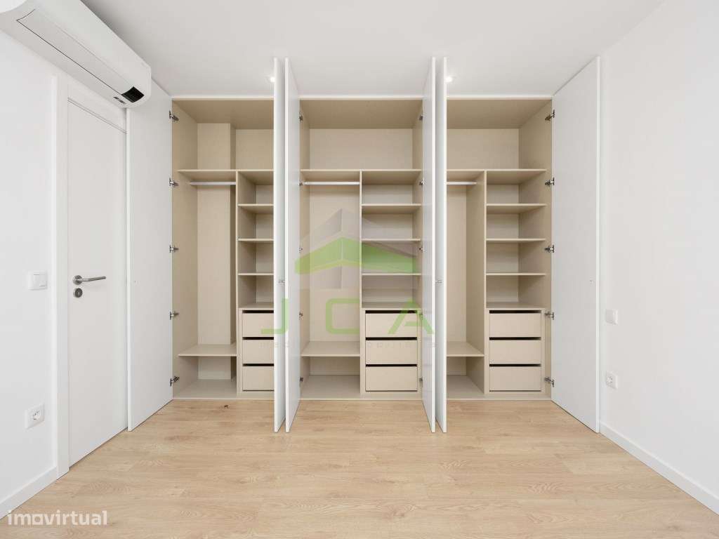 Apartamento T2 semi-novo-14