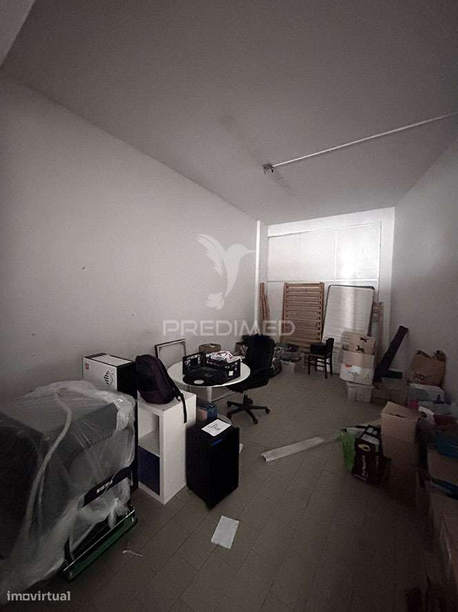 Oportunidade Única no Centro de Aveiro - Espaço Comercial com Proje... - Grande imagem: 2/13