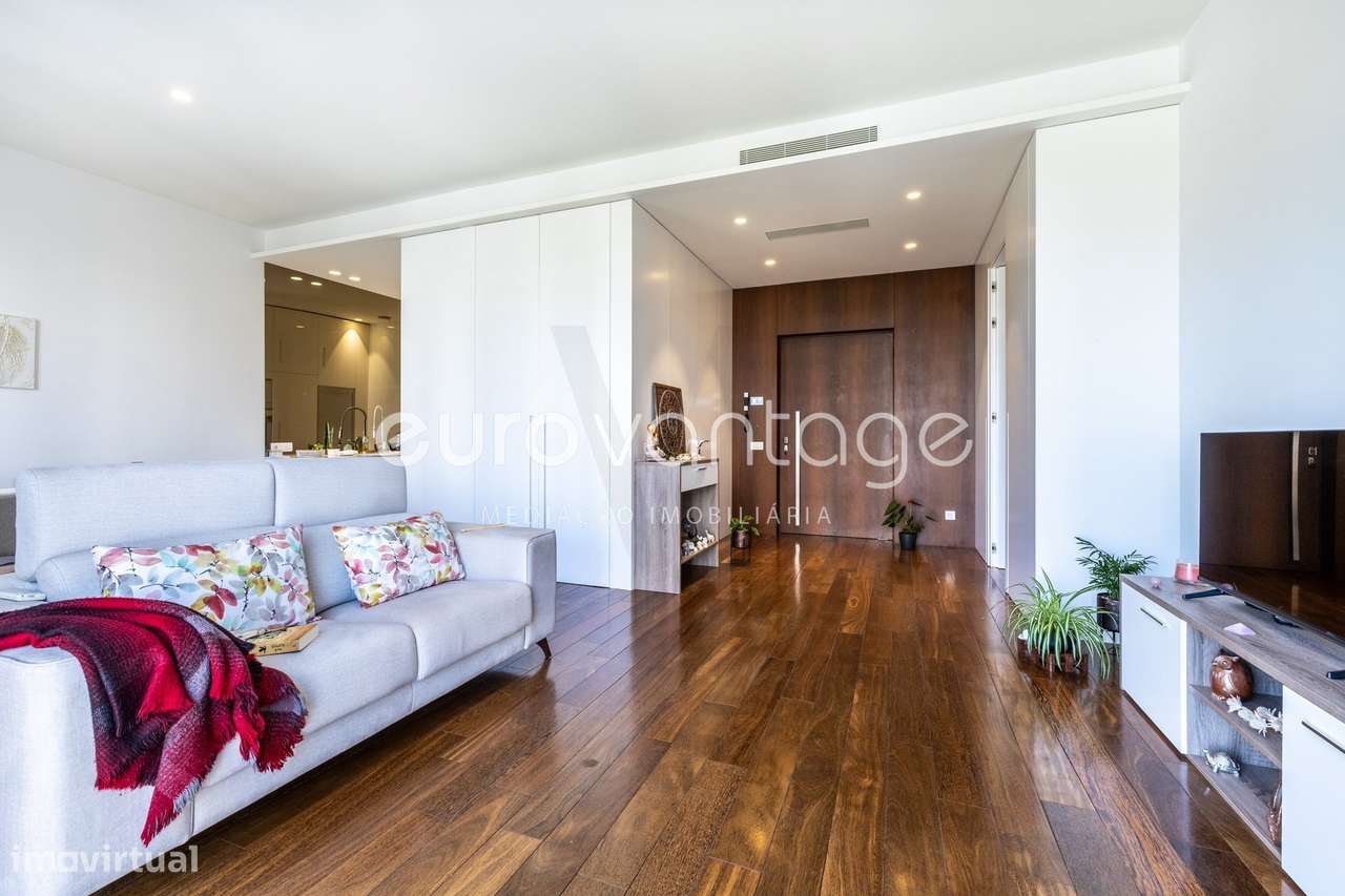 Apartamento T1 em Condomínio Fechado, Centro Leiria-2