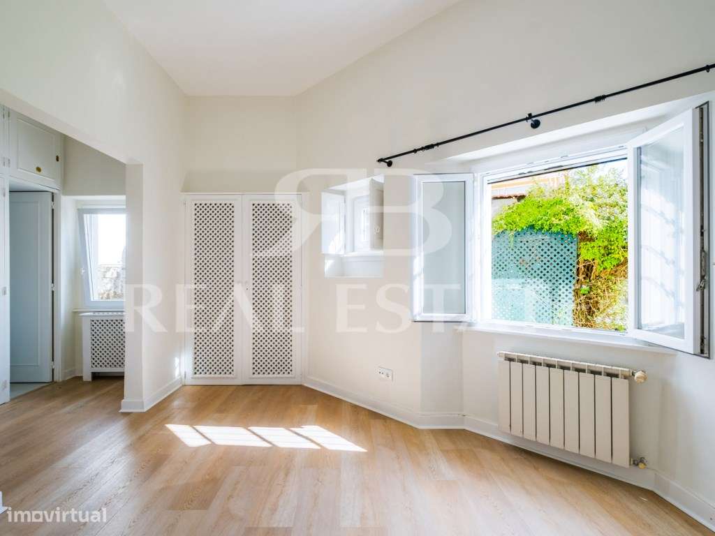 Moradia T4 tipo Chalet, com jardim, piscina e anexo T1 - Monte Esto...-20