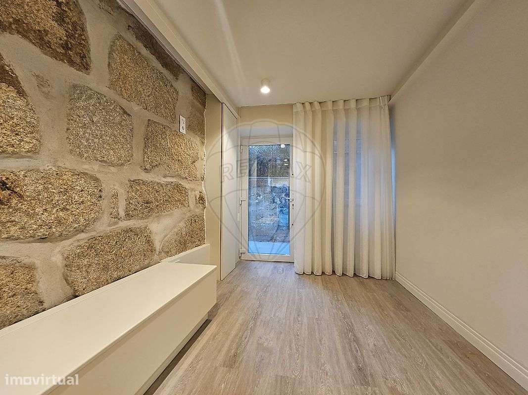 Moradia T1 para arrendamento - Grande imagem: 3/11