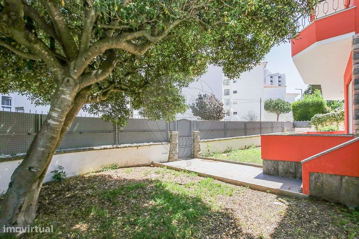 Moradia T4 para arrendamento - Grande imagem: 2/25