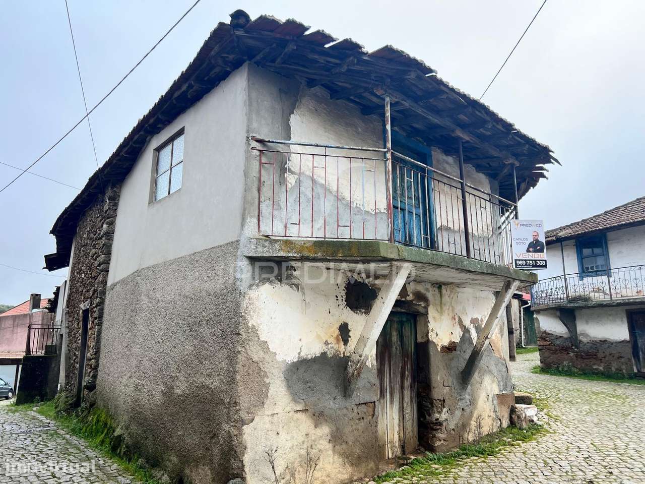 Moradia para reconstrução - Grande imagem: 4/15