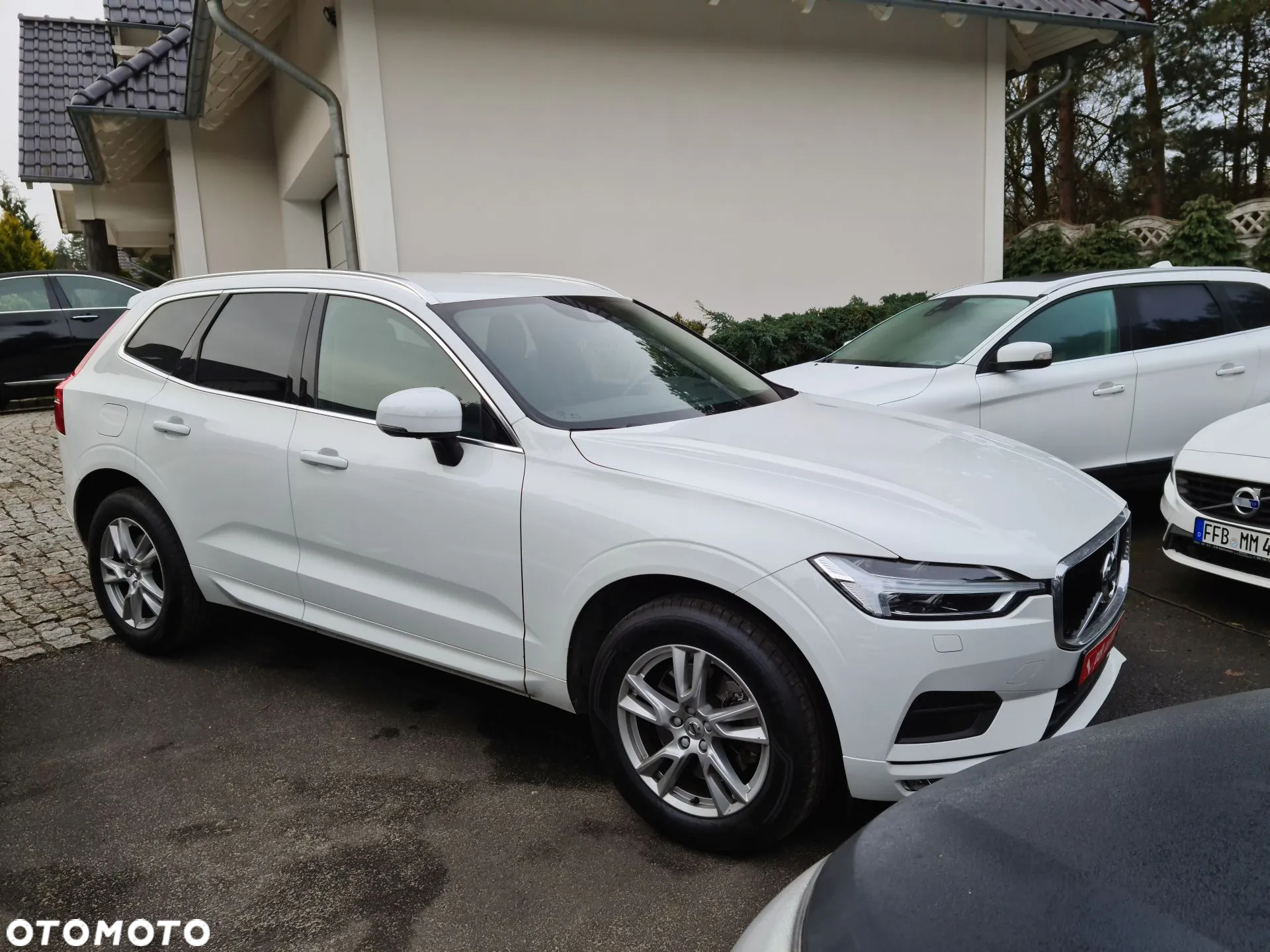 Volvo XC 60 D4 Drive-E Momentum - 6